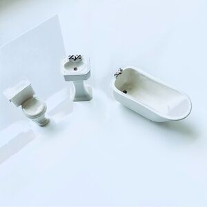 Miniature White Bathroom Set